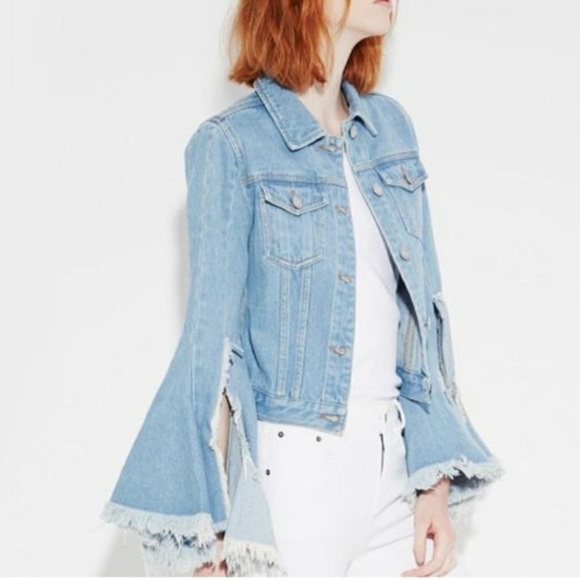 DAYA BY ZENDAYA BELL SLEEVE BUTTON UP DENIM JACKET SIZE SMALL - Picture 4 of 16